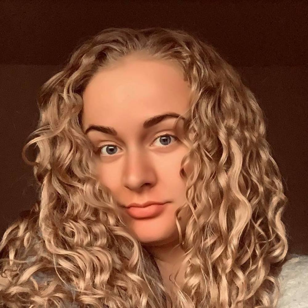 Meet your Posher, Megan